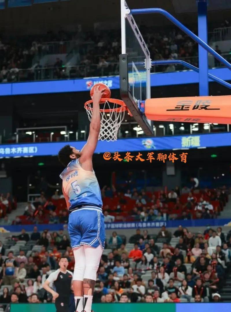 澳客网页版-小组赛惊现大冷门，劲旅苦战成功晋级(小组赛惊现大冷门,劲旅苦战成功晋级了吗)