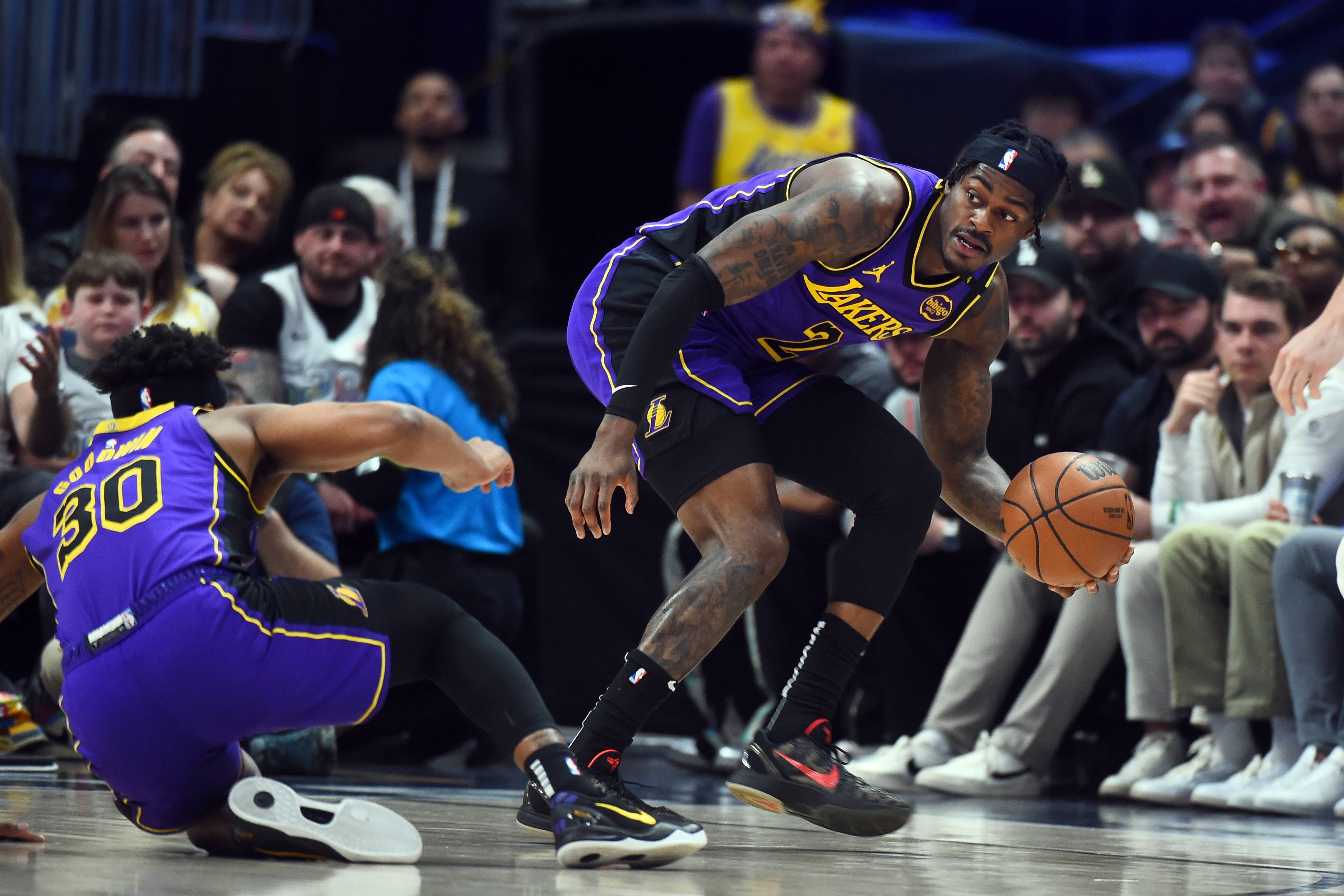 凭借一波上海队,全国篮球锦标赛成功封盖,现场全场沸腾的简单介绍 凭借一波上海队,全国篮球锦标赛成功封盖,现场全场沸腾的简单介绍