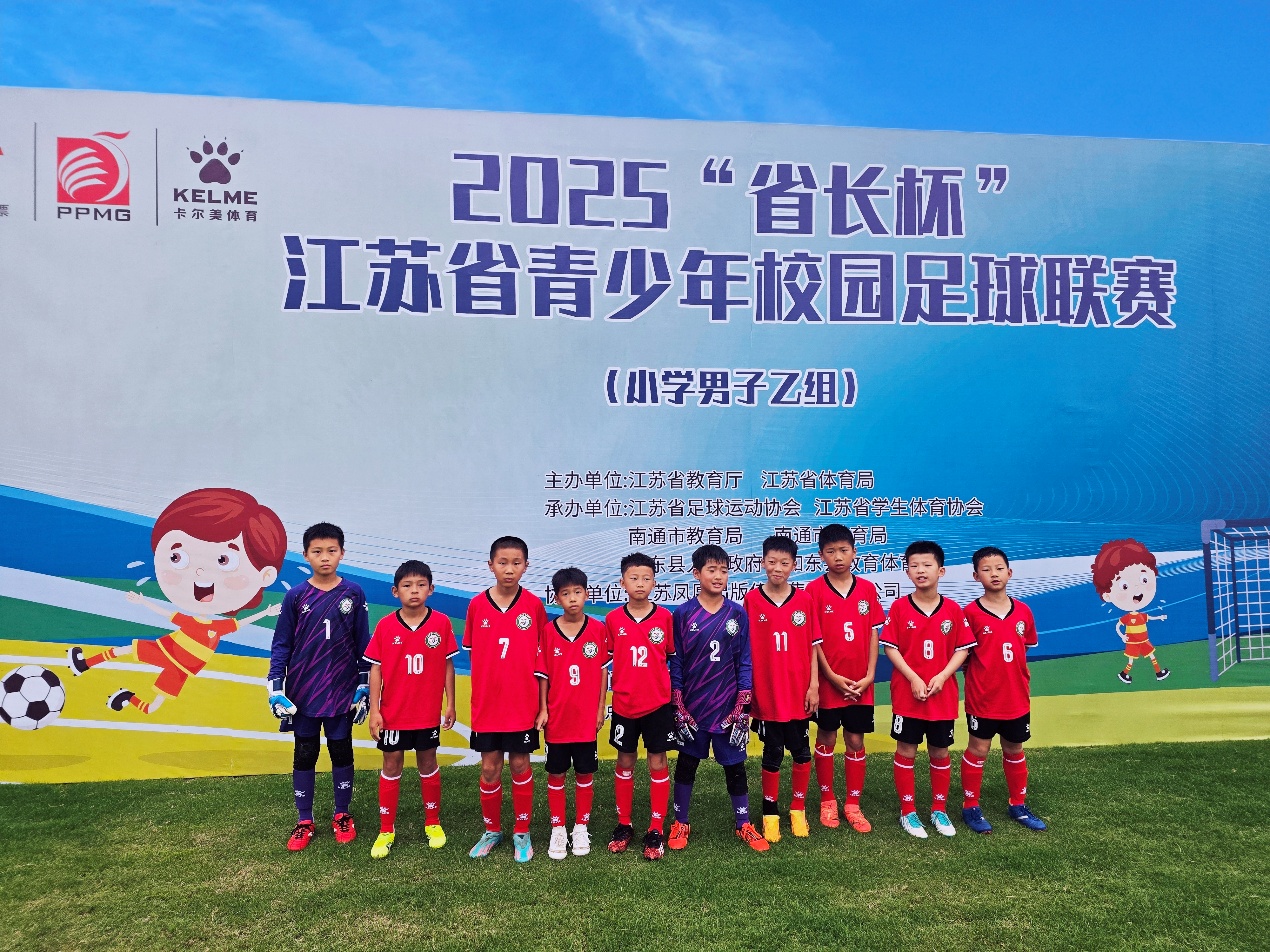 球队备战全力,力争最佳战绩 球队备战全力,力争最佳战绩