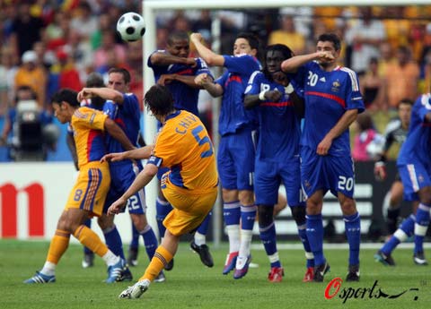 国际足坛精英集结,欧洲杯赛事再掀波澜的简单介绍 国际足坛精英集结,欧洲杯赛事再掀波澜的简单介绍