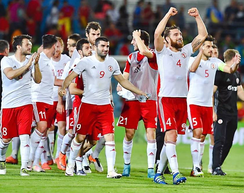 包含投降地域,欧洲足球队实力抢眼的词条 包含投降地域,欧洲足球队实力抢眼的词条