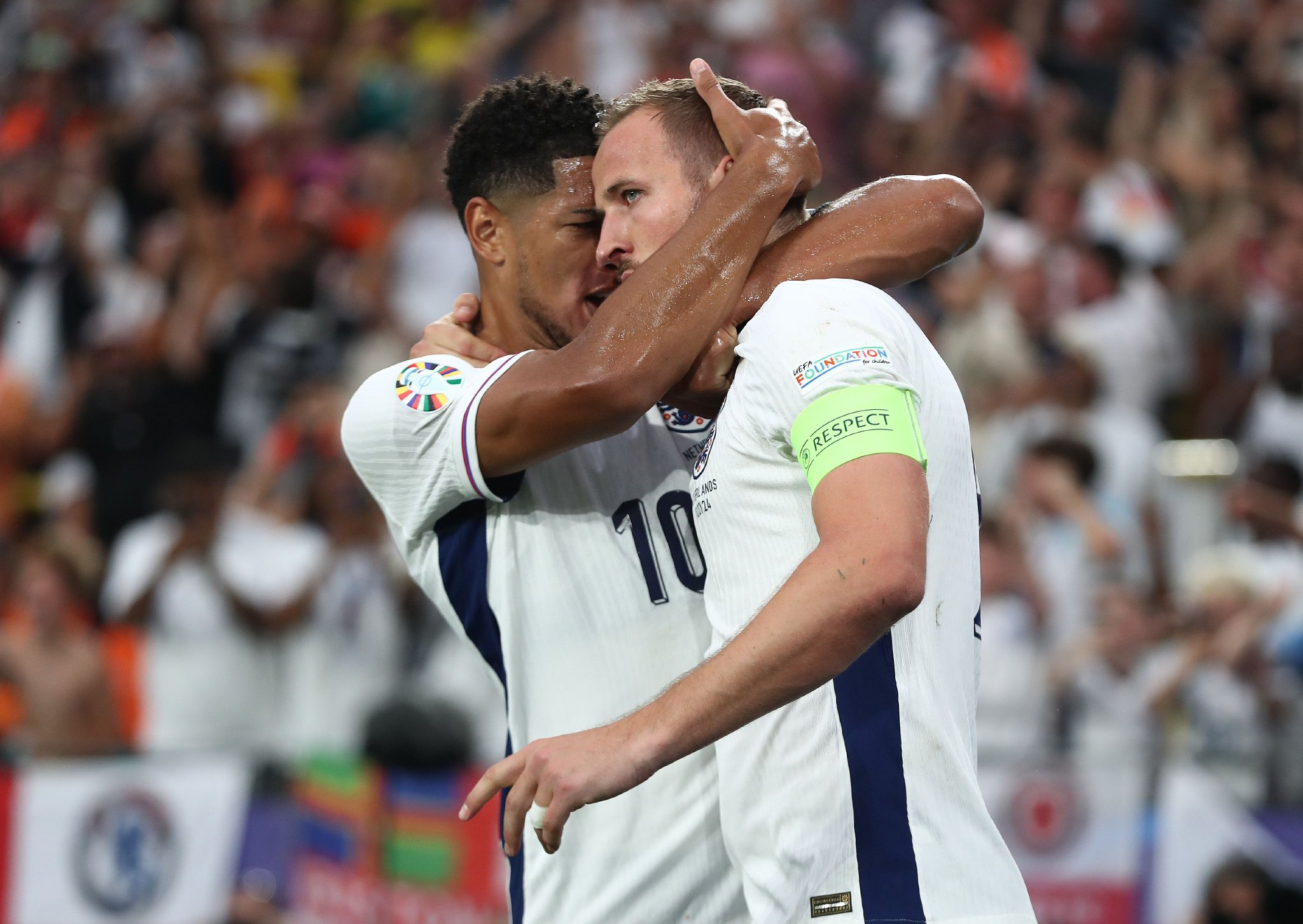 澳客官方-英格兰对手实力强大，备战挑战艰难的简单介绍