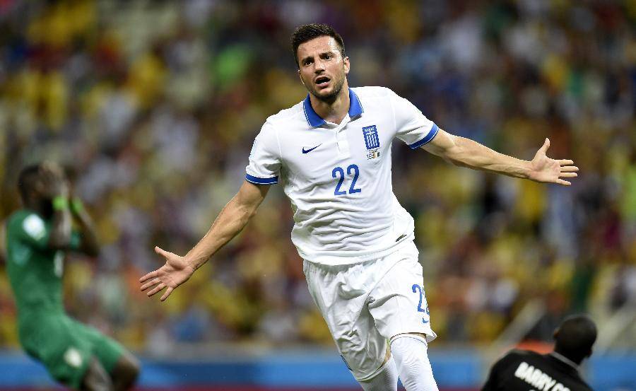 西班牙在对希腊的比赛中取得关键胜利