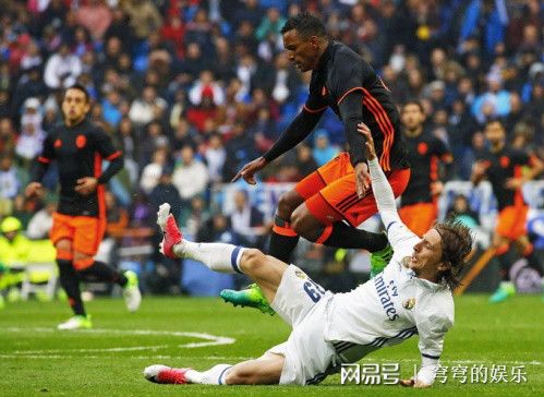 巴伦西亚主场平局,保持不败战绩 巴伦西亚主场平局,保持不败战绩